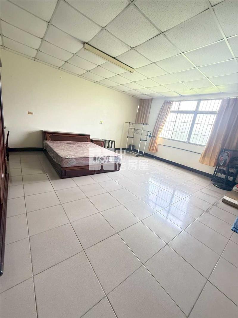 中央大學大地坪透天房屋室內格局與周邊環境