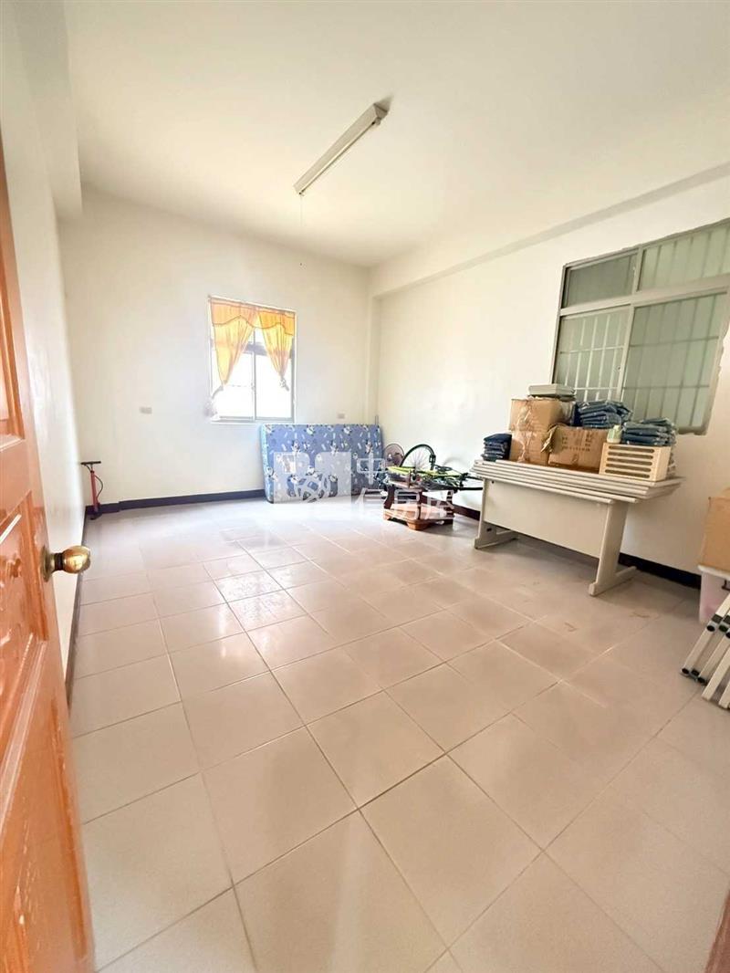 中央大學大地坪透天房屋室內格局與周邊環境