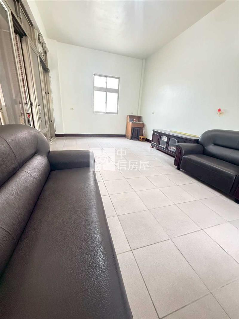 中央大學大地坪透天房屋室內格局與周邊環境