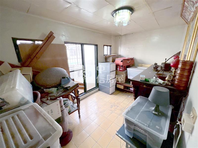 豐原中正公園旁孝親房透天房屋室內格局與周邊環境