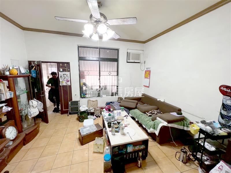 豐原中正公園旁孝親房透天房屋室內格局與周邊環境