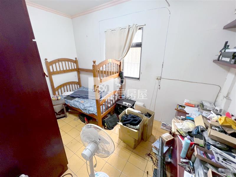 豐原中正公園旁孝親房透天房屋室內格局與周邊環境