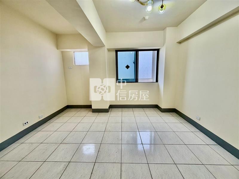 鑫聖中信-華勛國小電梯3房房屋室內格局與周邊環境