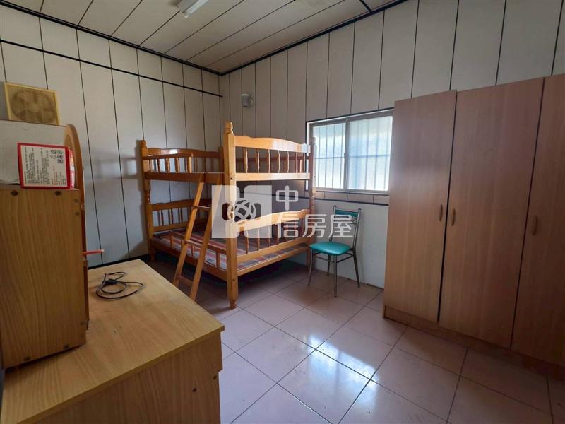 吳鳳科大旁透天房屋室內格局與周邊環境