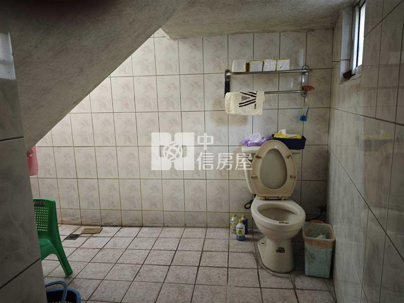 南勢稀有獨棟超大面透天房屋室內格局與周邊環境