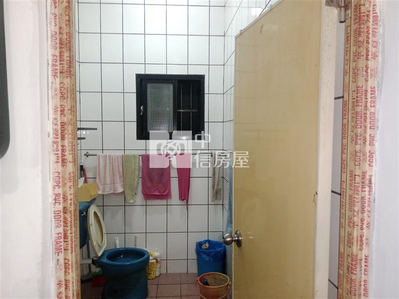 文化國小店住兩用透天房屋室內格局與周邊環境