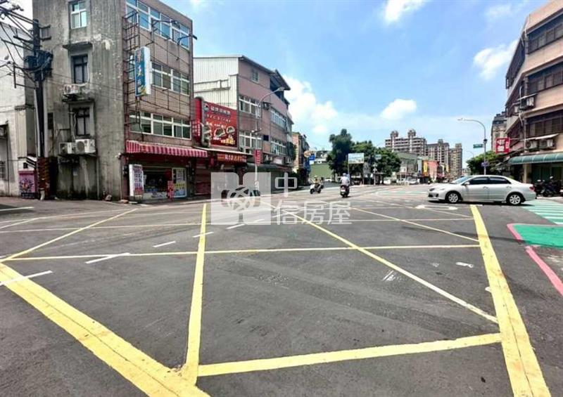 正平鎮國民運動中心收租透店房屋室內格局與周邊環境