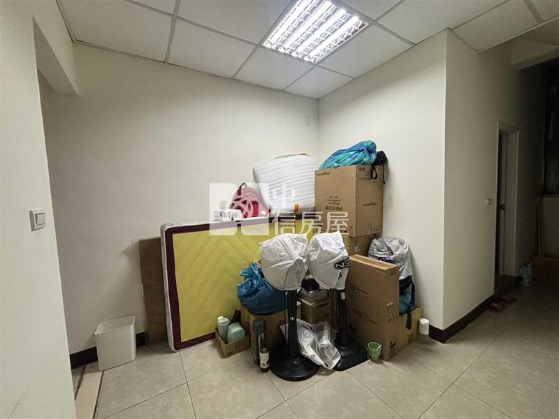 正金陵路透天店住房屋室內格局與周邊環境