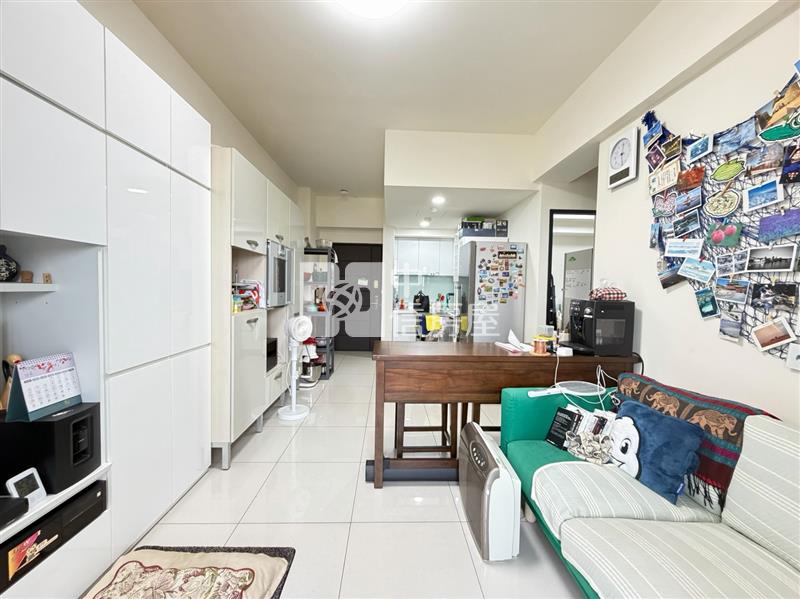 中豐路-稀有絕版輕屋齡2房2衛浴房屋室內格局與周邊環境