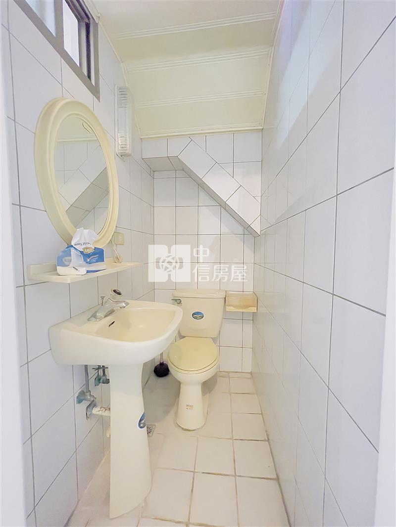 三大工業聚落車庫別墅房屋室內格局與周邊環境