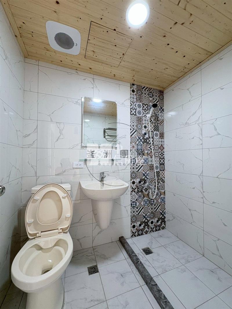 華勛桂花公園機能佳美3房房屋室內格局與周邊環境