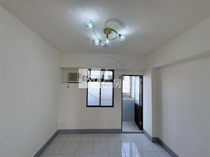 華勛桂花公園機能佳美3房房屋室內格局與周邊環境