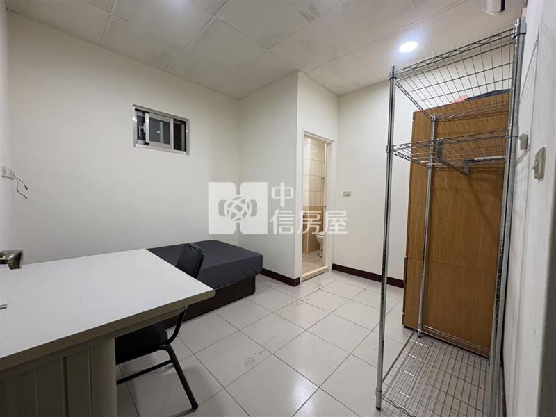 黎明路西屯郵局旁透天房屋室內格局與周邊環境