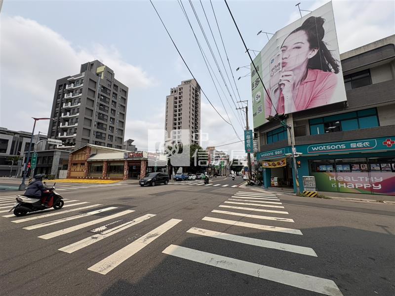 黎明路西屯郵局旁透天房屋室內格局與周邊環境