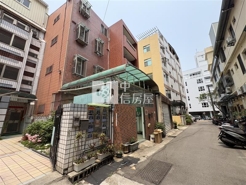 黎明路西屯郵局旁透天房屋室內格局與周邊環境