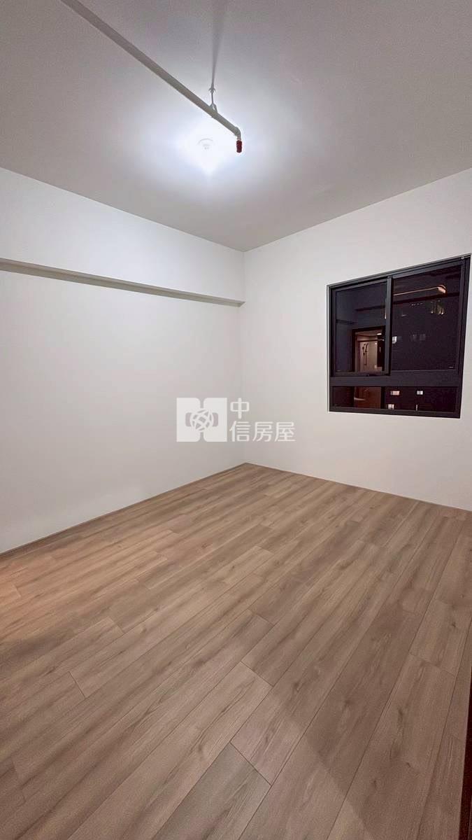 心之所向秒殺三房平車房屋室內格局與周邊環境