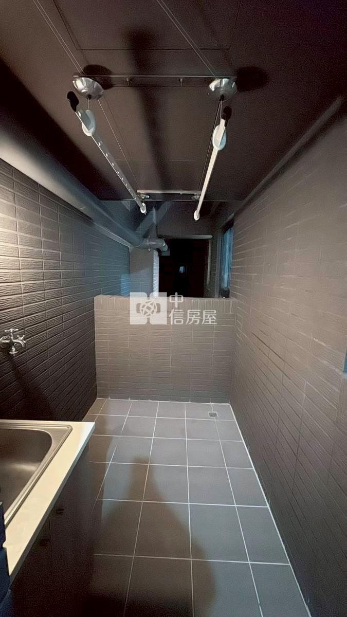 心之所向秒殺三房平車房屋室內格局與周邊環境