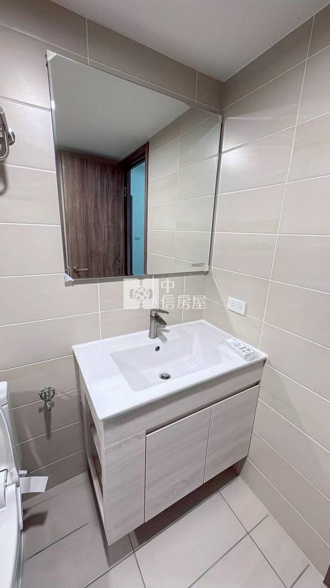 心之所向秒殺三房平車房屋室內格局與周邊環境