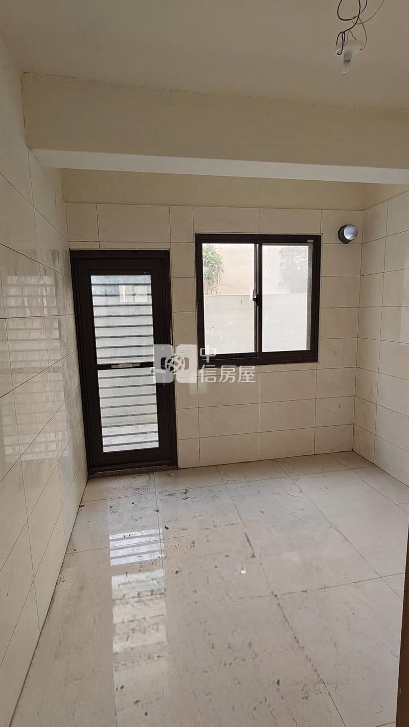 【安家】蘆竹金海街孝親房前停車庫美透天房屋室內格局與周邊環境