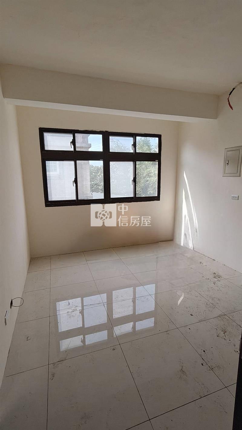 【安家】蘆竹金海街孝親房前停車庫美透天房屋室內格局與周邊環境