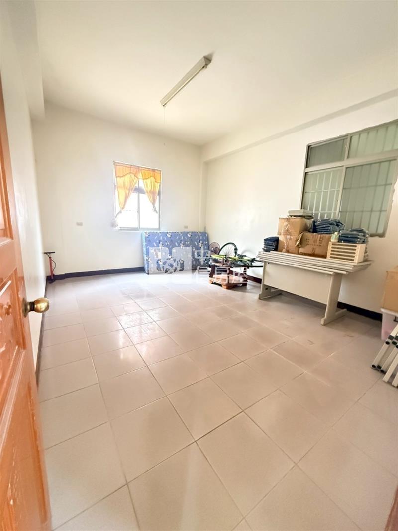 中壢啟文路透天房屋室內格局與周邊環境