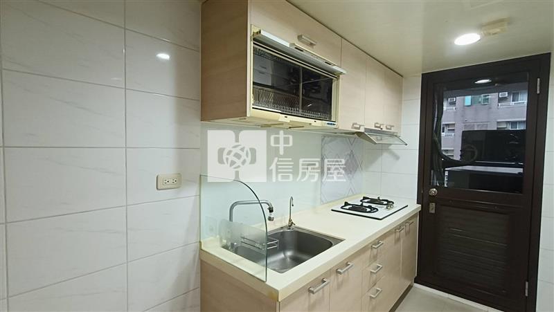 大里輕屋齡美兩房房屋室內格局與周邊環境