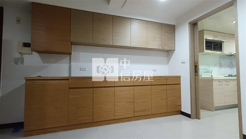 大里輕屋齡美兩房房屋室內格局與周邊環境