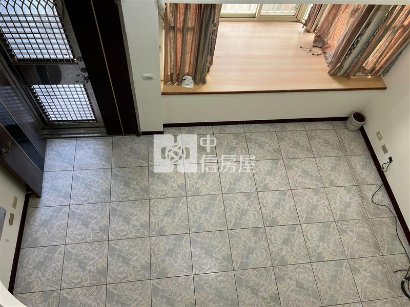 頭份文化商圈美透天房屋室內格局與周邊環境