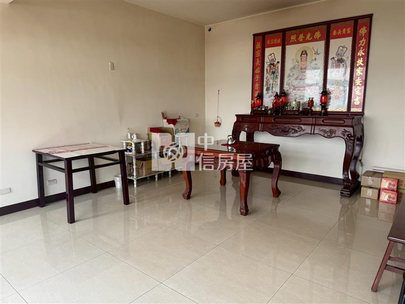 三代同堂大坪數電梯別墅房屋室內格局與周邊環境