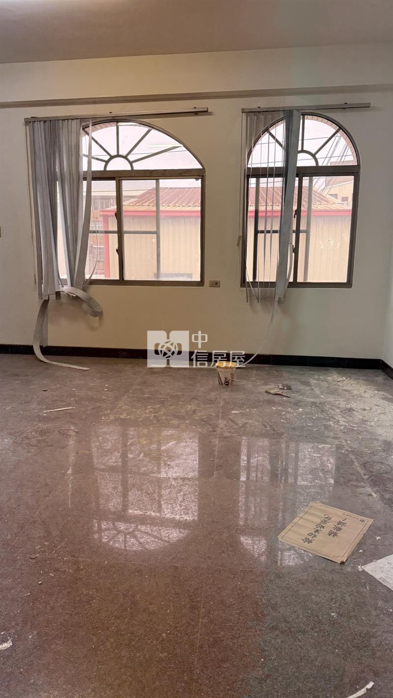 關廟國中有電梯店住房屋室內格局與周邊環境