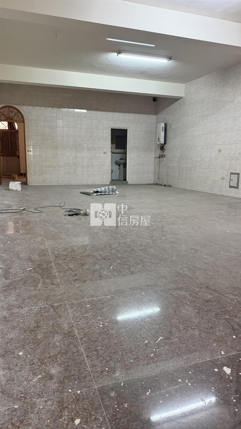 關廟國中有電梯店住房屋室內格局與周邊環境