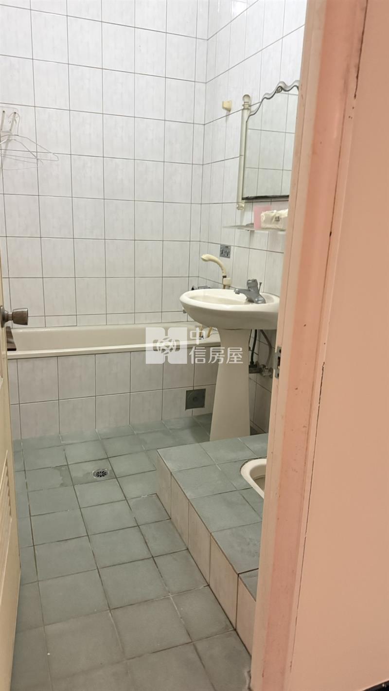 關廟國中有電梯店住房屋室內格局與周邊環境