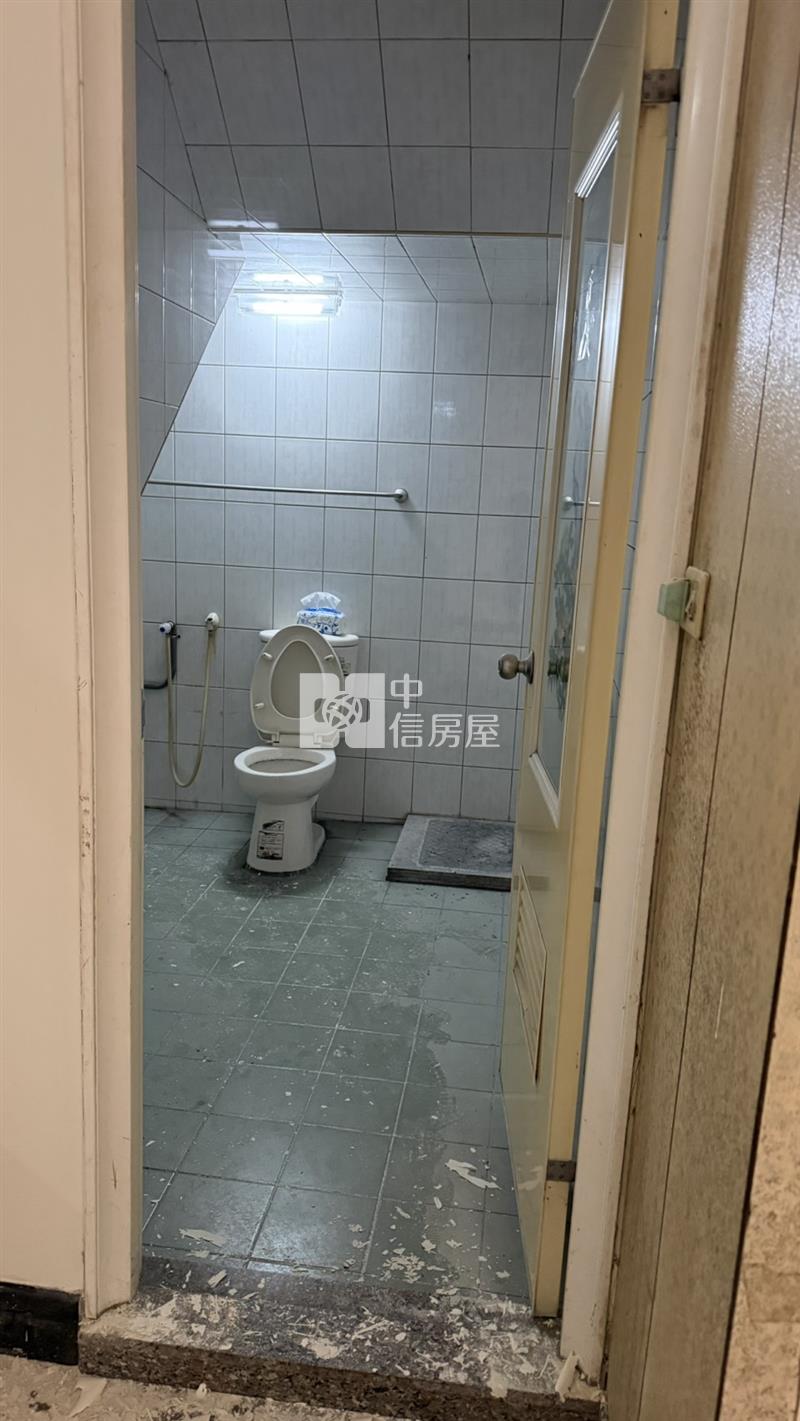 關廟國中有電梯店住房屋室內格局與周邊環境