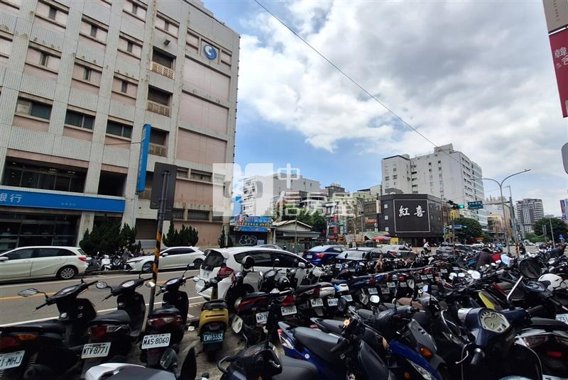 中壢火車站商辦公室房屋室內格局與周邊環境