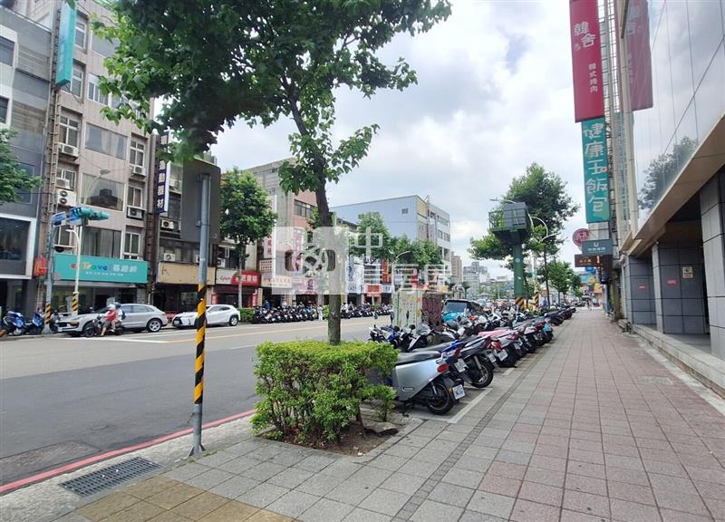 中壢火車站商辦公室房屋室內格局與周邊環境