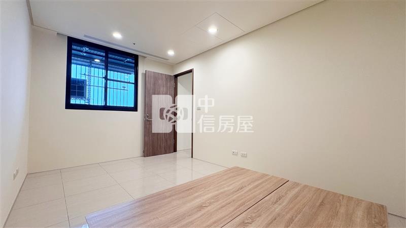 佑晟Green 1兩房平車房屋室內格局與周邊環境