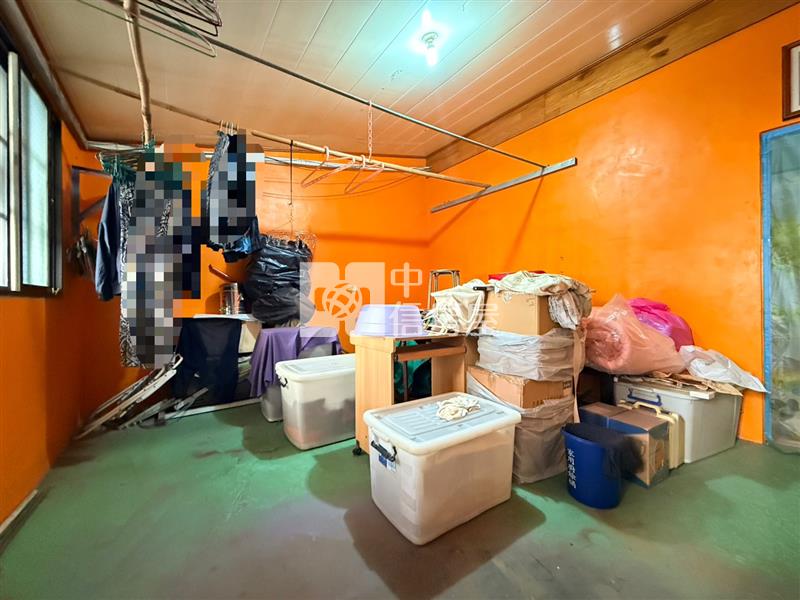 沙鹿家樂福臨10米露美透天房屋室內格局與周邊環境