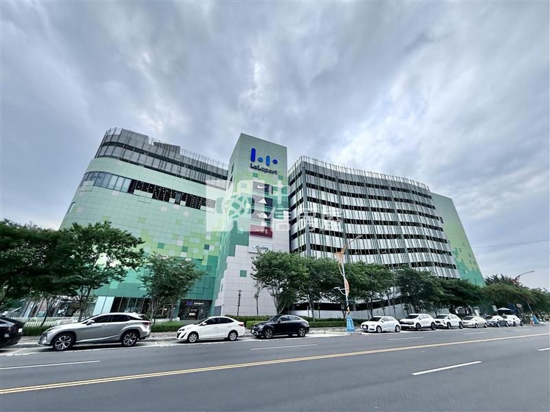 湖濱城全新落成次頂樓無敵視野大三房平車房屋室內格局與周邊環境