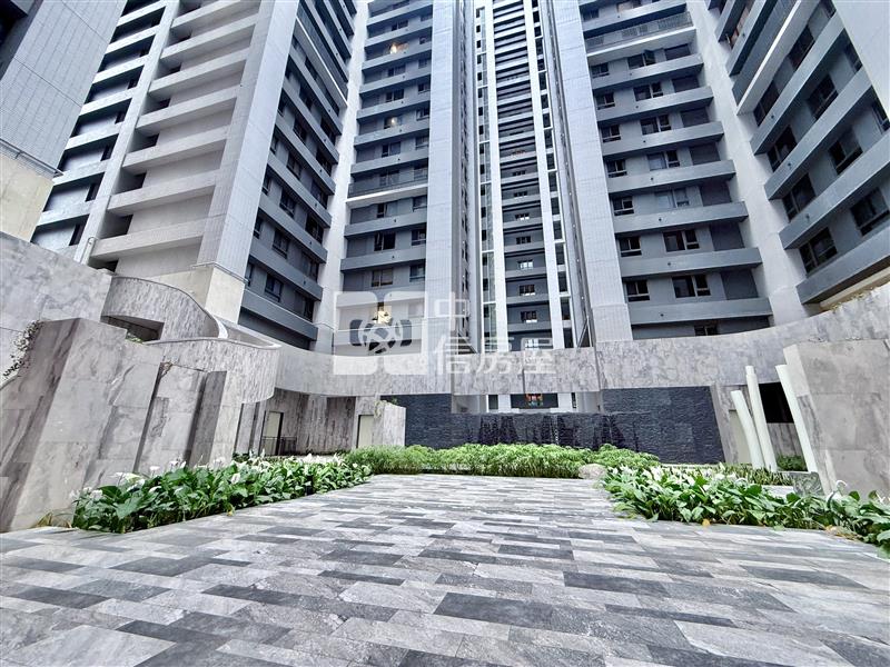 湖濱城全新落成次頂樓無敵視野大三房平車房屋室內格局與周邊環境