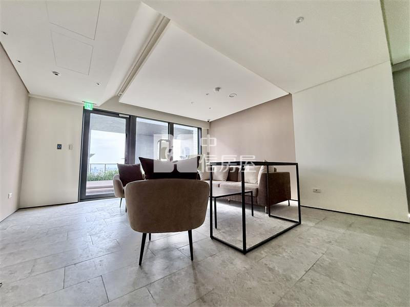 湖濱城全新落成次頂樓無敵視野大三房平車房屋室內格局與周邊環境