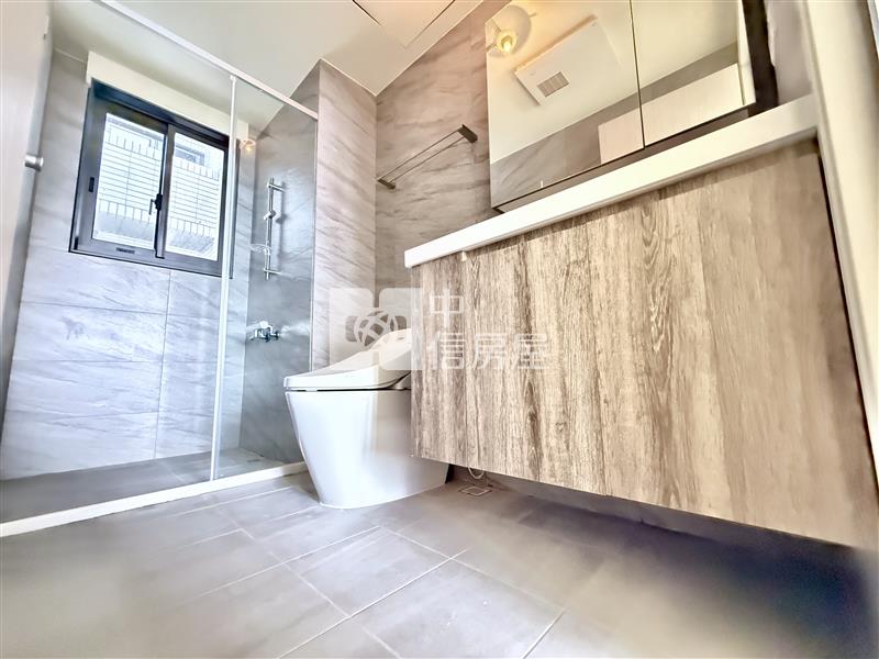 湖濱城全新落成次頂樓無敵視野大三房平車房屋室內格局與周邊環境