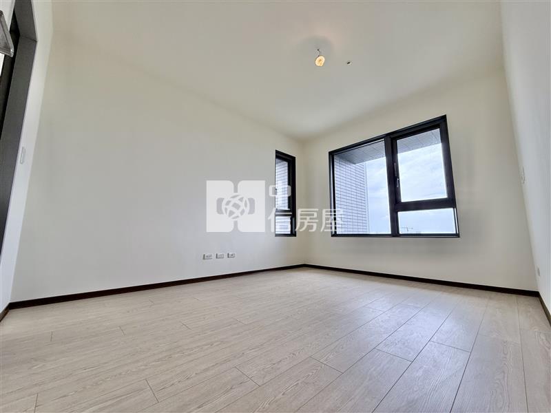 湖濱城全新落成次頂樓無敵視野大三房平車房屋室內格局與周邊環境