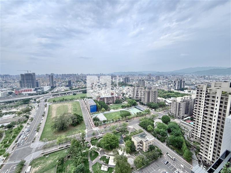 湖濱城全新落成次頂樓無敵視野大三房平車房屋室內格局與周邊環境