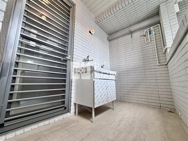 湖濱城全新落成次頂樓無敵視野大三房平車房屋室內格局與周邊環境