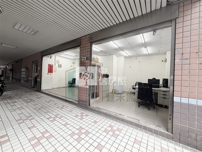 【豐禾】必富邑龍山國小學區面寬三角店面房屋室內格局與周邊環境