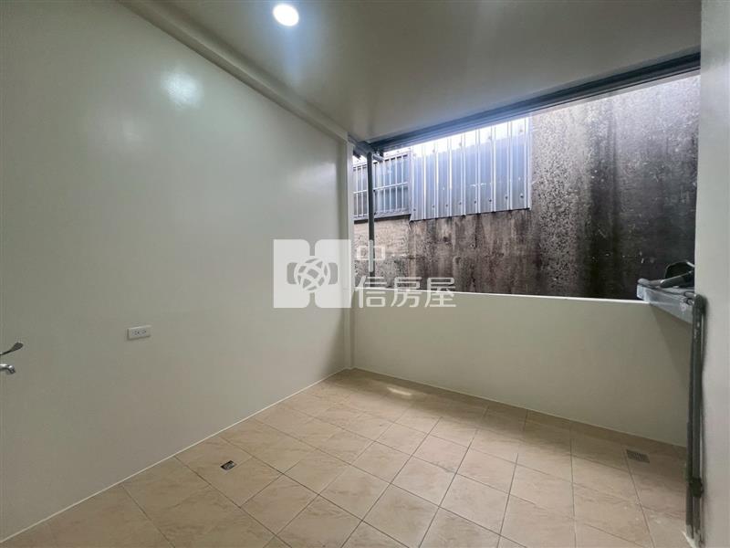 【安家】幼獅交流道整新透天(B)房屋室內格局與周邊環境