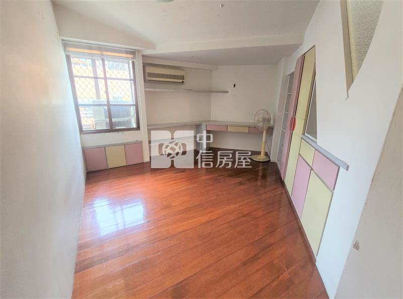 教育大學雙子星4房雙平車房屋室內格局與周邊環境