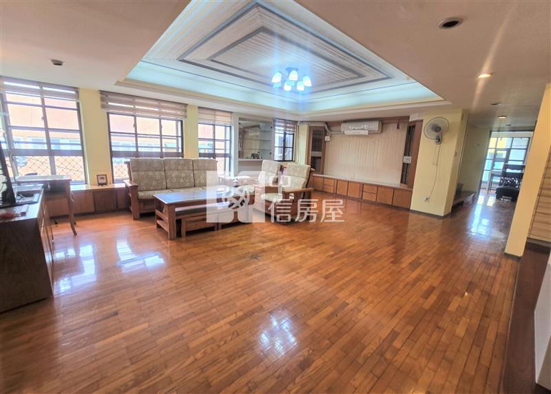 教育大學雙子星4房雙平車房屋室內格局與周邊環境