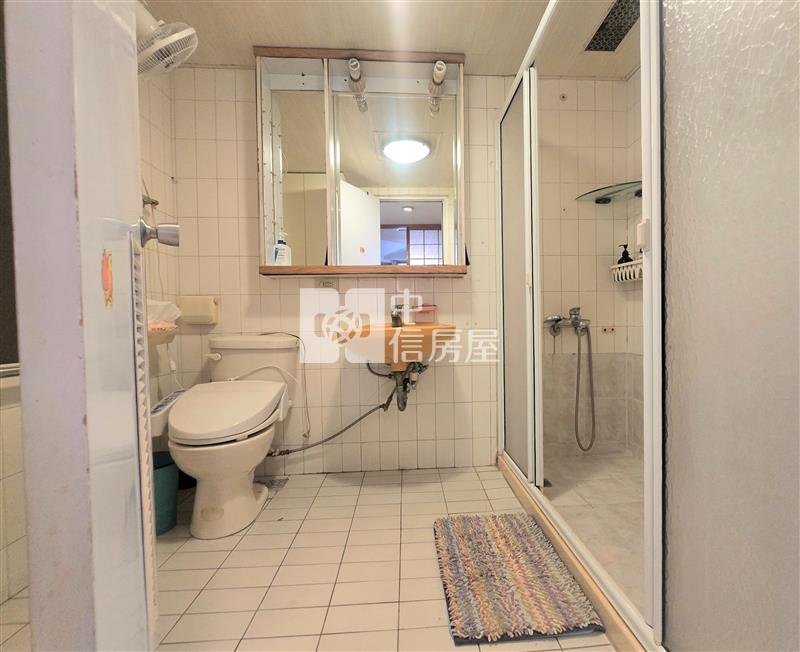 教育大學雙子星4房雙平車房屋室內格局與周邊環境