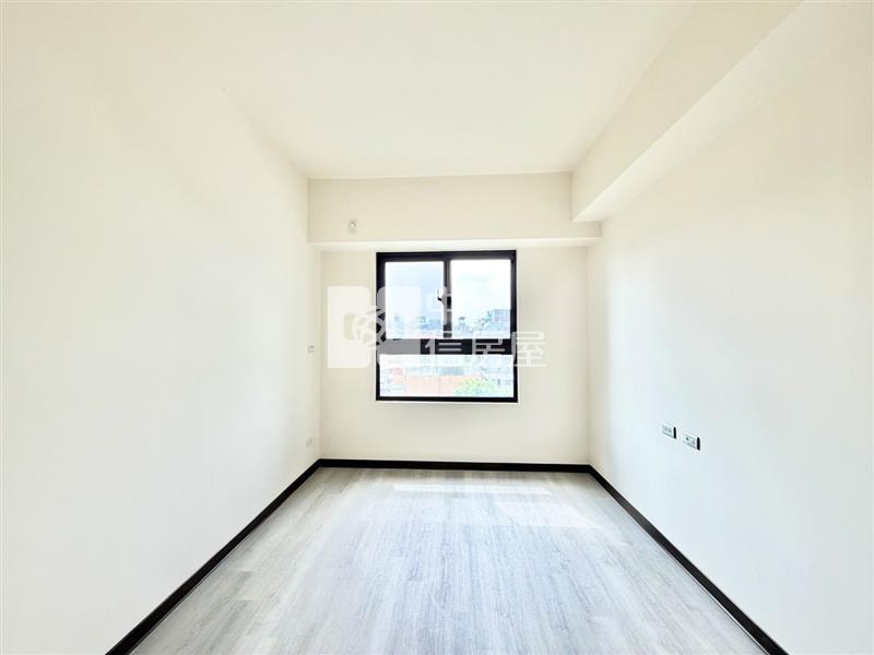 櫻花知殷4房雙平車房屋室內格局與周邊環境